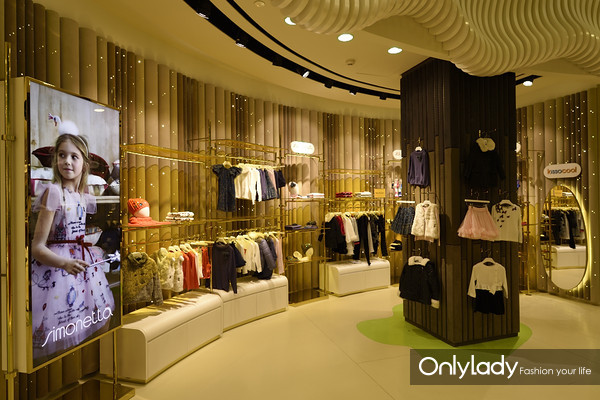 闈欏畨鍢夐噷涓績绔ヨ,鍢夐噷涓績绔ヨ