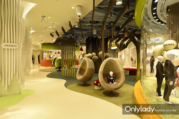 闈欏畨鍢夐噷涓績绔ヨ,鍢夐噷涓績绔ヨ