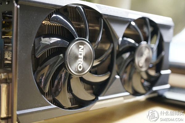 钃濆疂r9370x鐜╄吘璁叏瀹舵《,钃濆疂鐭硆9370x