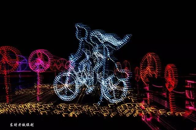 五彩斑斓的灯光夜晚,夜晚的璀璨灯光