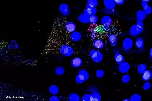 五彩斑斓的灯光夜晚,夜晚的璀璨灯光