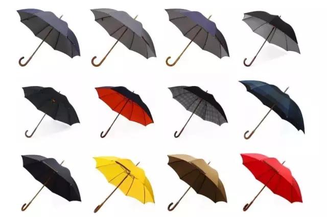 如何优雅地在大雨中漫步,下雨天怎么保持优雅的感觉