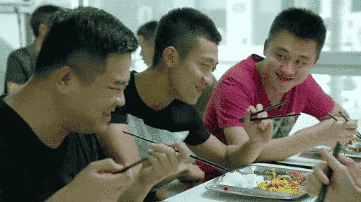 猜《余罪》傅老大是谁的男人？反正解冰是王凯背后的男人