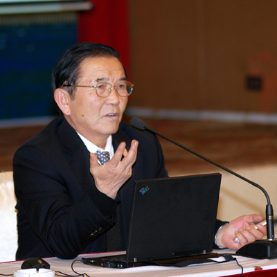 精粹:施一公研究组在《科学》发表两篇论文