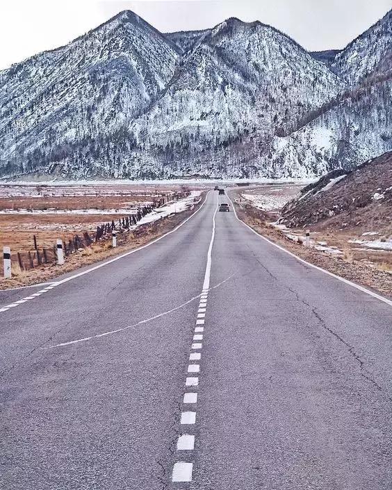 比东南亚划算还免签，只要1W，就能到俄国最美的贝加尔湖！