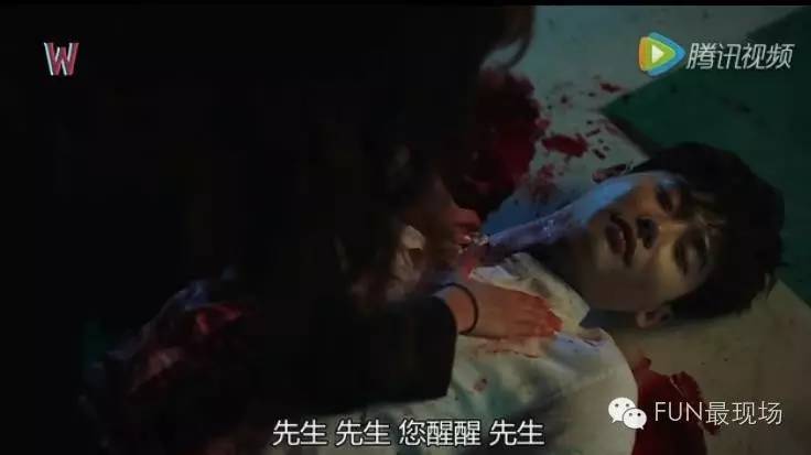 女主穿越到李钟硕演的韩剧里,李钟硕穿越到漫画世界上