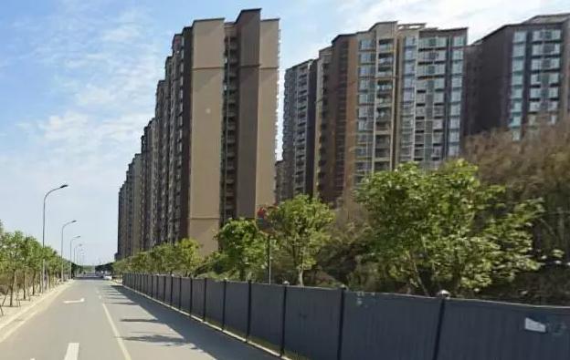 想住评市|地价一年飙涨60%，成都中和板块，麻雀当真变凤凰？