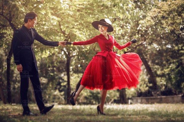 一顶红军帽子的故事,一顶大帽子故事