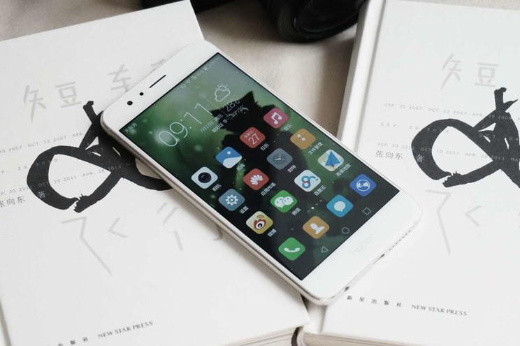 荣耀8体验：双面玻璃的魅力