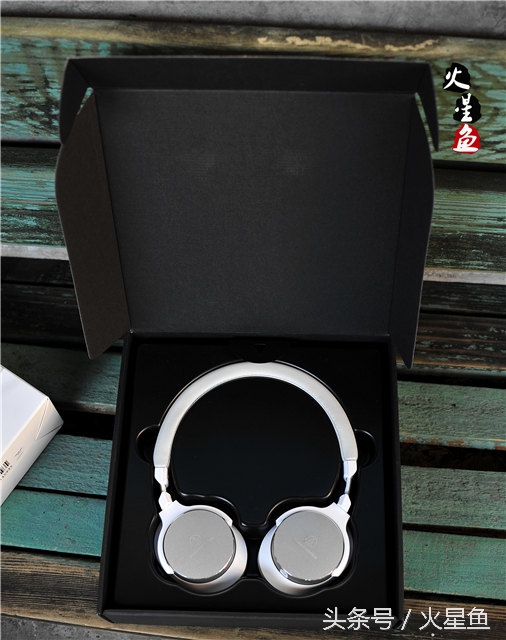 铁三角耳机cks550x,铁三角ath-ckr5耳机