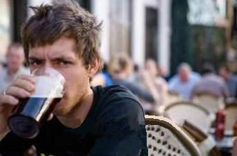 胃胀反酸嗳气消化不良吃什么胃药,胃酸胃胀反酸水烧心吃哪种胃药