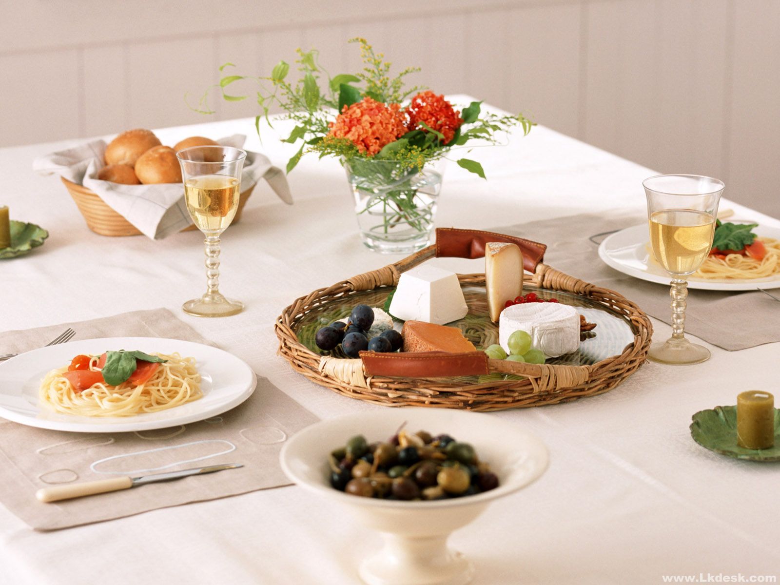 怎么样做让头发长的多掉的少,怎么让头发去油没有头皮屑