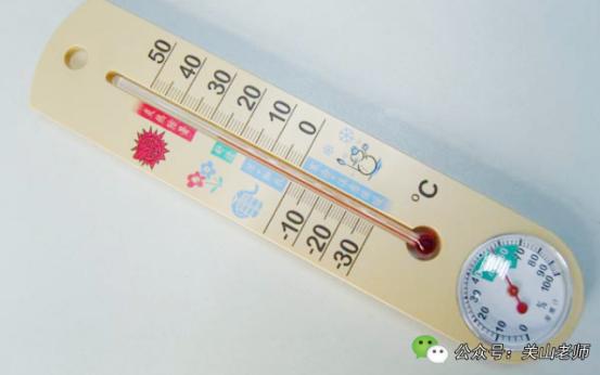 宝宝后脑勺爱出汗睡觉易醒,宝宝睡觉后脑勺出汗是缺钙吗