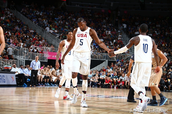 中国男篮vs美国梦之队暴扣,中国男篮对米勒时刻