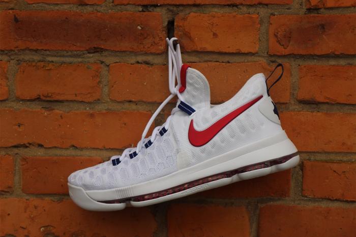 杜兰特球鞋kd9,杜兰特哪代战靴最好