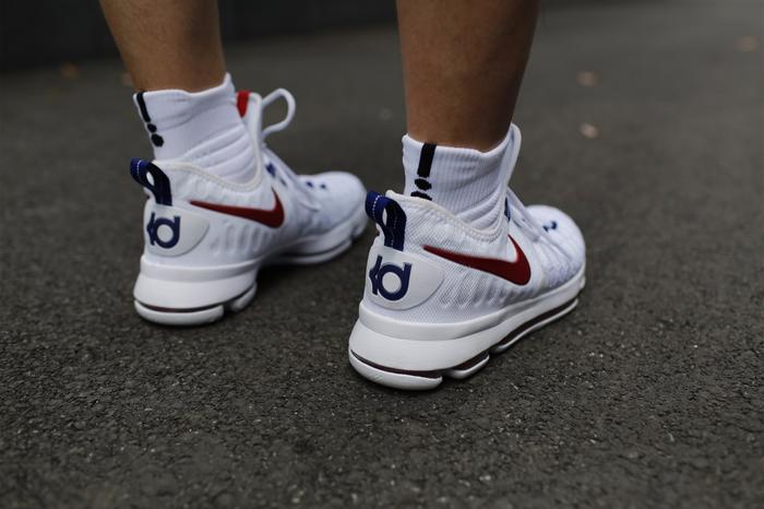 杜兰特球鞋kd9,杜兰特哪代战靴最好