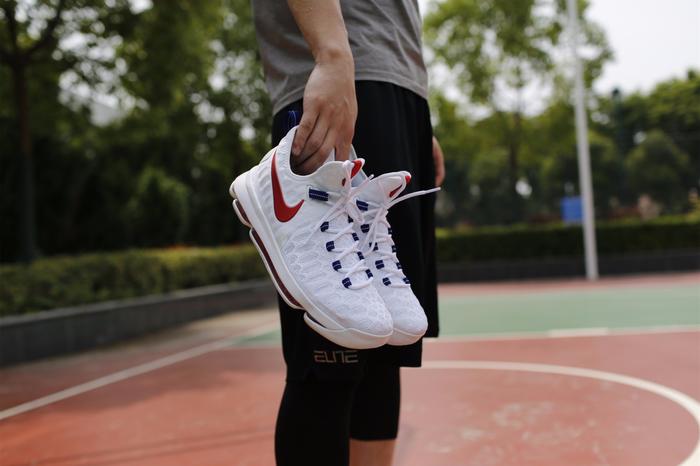 杜兰特球鞋kd9,杜兰特哪代战靴最好