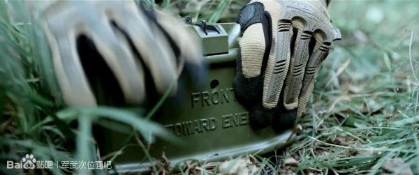 战争电影中的经典枪械,电影战狼中的一些枪械