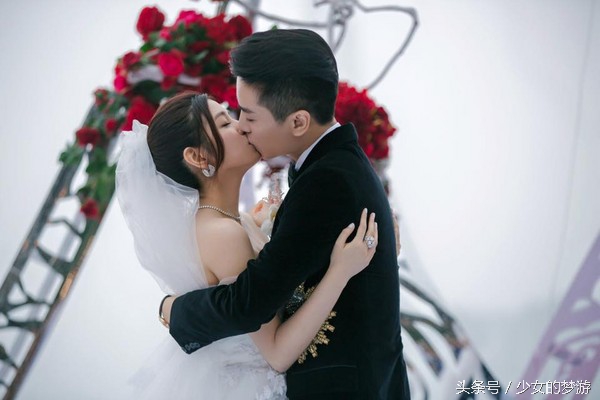 各位明星的初吻都给了谁,各位明星的婚礼