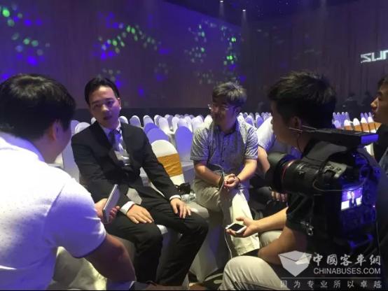 申龙客车标志,泰国申龙客车