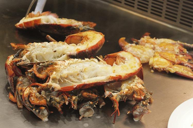 高端法式铁板烧三百多双人餐,人均6000铁板烧