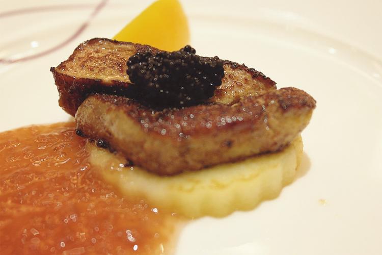 高端法式铁板烧三百多双人餐,人均6000铁板烧