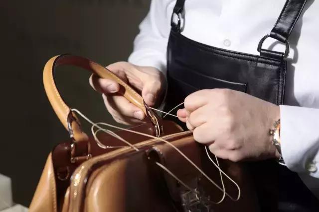 高圆圆最新背的包包,高圆圆剧中包包