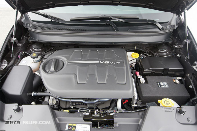 jeep自由光2.0自然吸气六万公里,转型之作第6集完整版