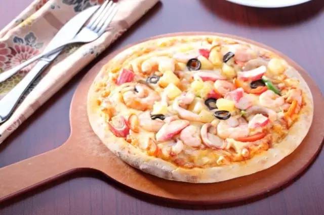 好吃的榴莲披萨推荐,好吃不贵的榴莲爆浆披萨