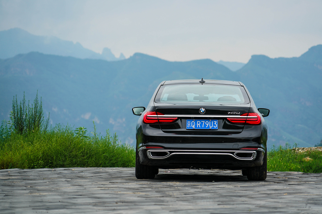后排至上的它如何诠释驾驶乐趣体验BMW740Li