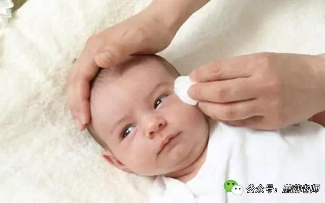 宝宝有眼屎怎么按摩眼睛,宝宝有眼屎妈妈一定要注意