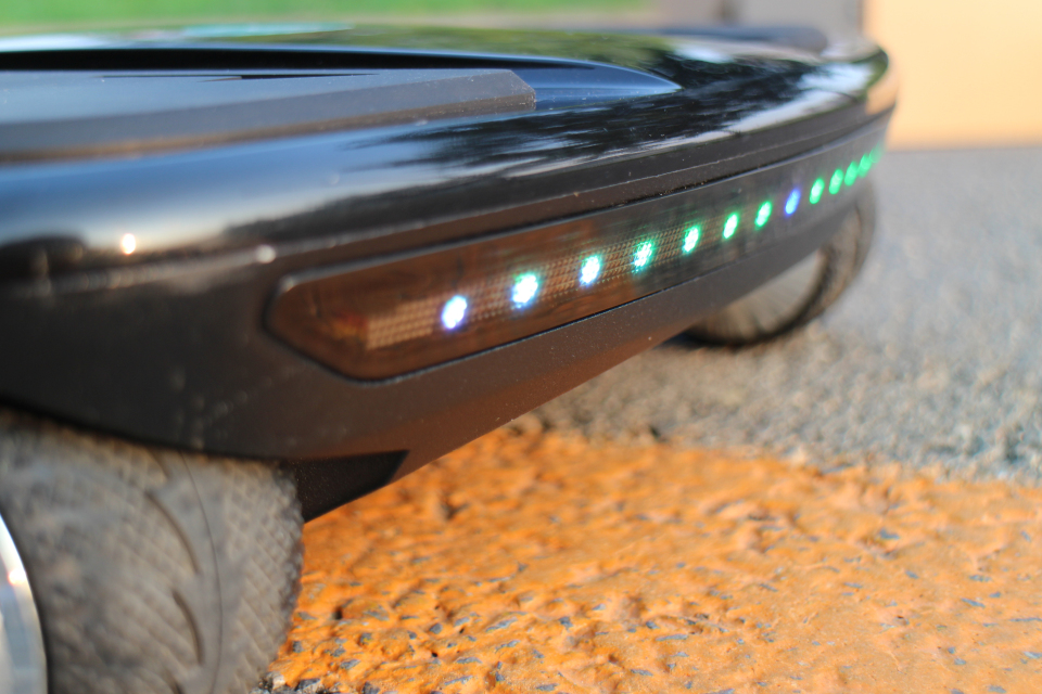 漫步云端-飞轮威尔小i体感车体验评测