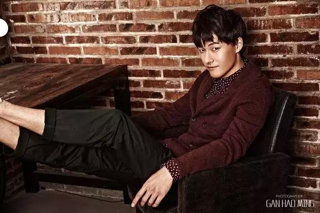 猜《余罪》傅老大是谁的男人？反正解冰是王凯背后的男人