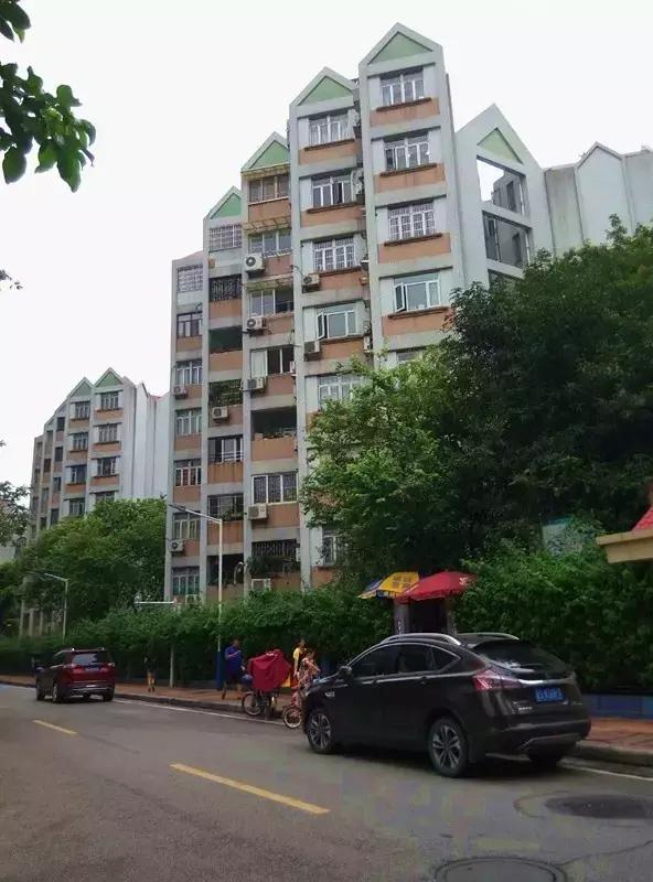 华成变华阳学位有盘暴涨400万（实探天河北10盘涨价虚实）