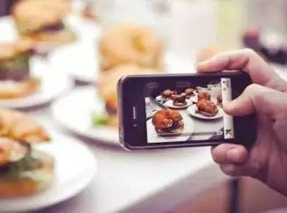 有几种人朋友圈一定要拉黑,你为啥拉黑别人