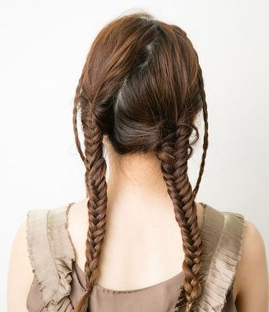 最新100种简单韩式盘发步骤图解,2款简单的盘发优雅更显气质