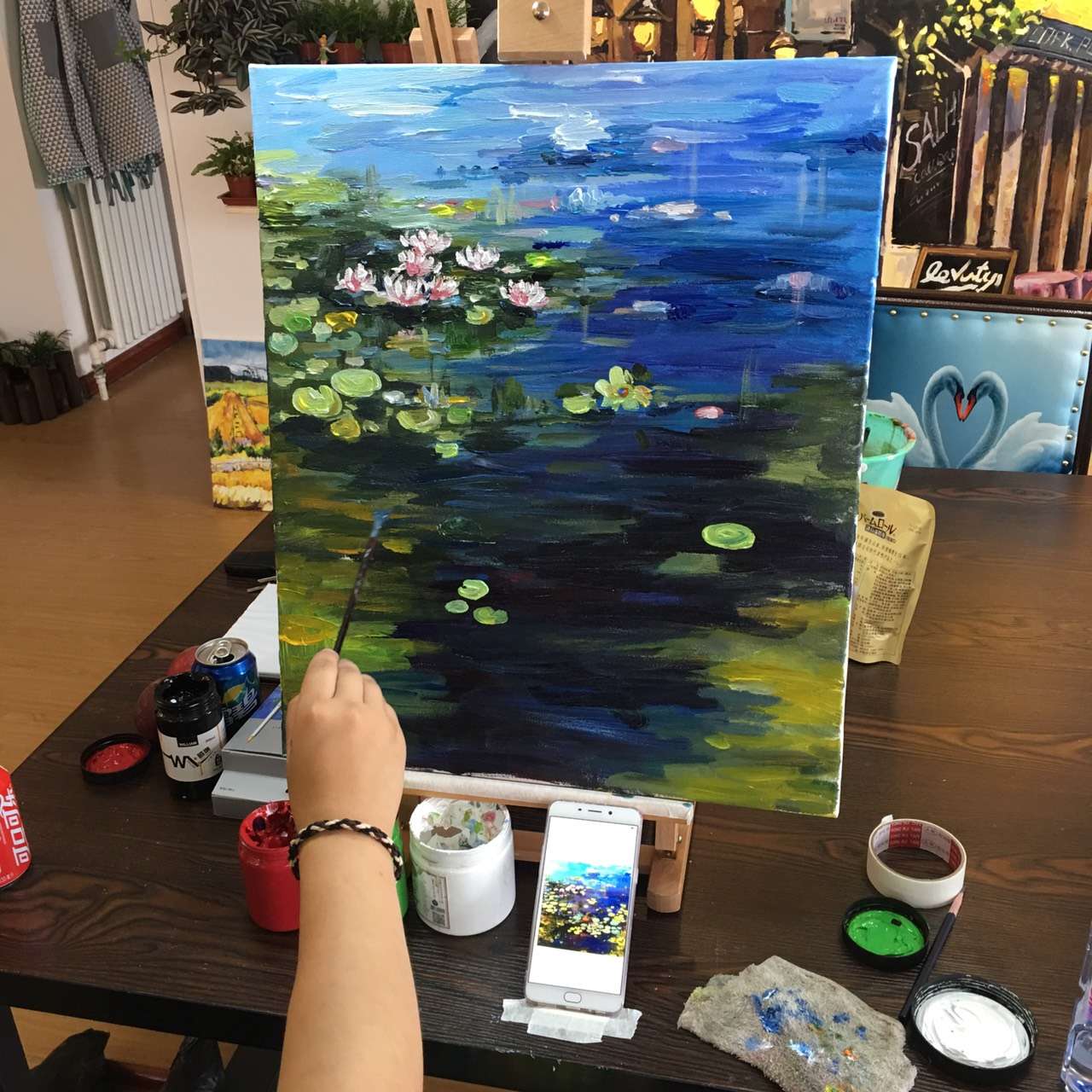 在青蓝树培养艺术“细菌”