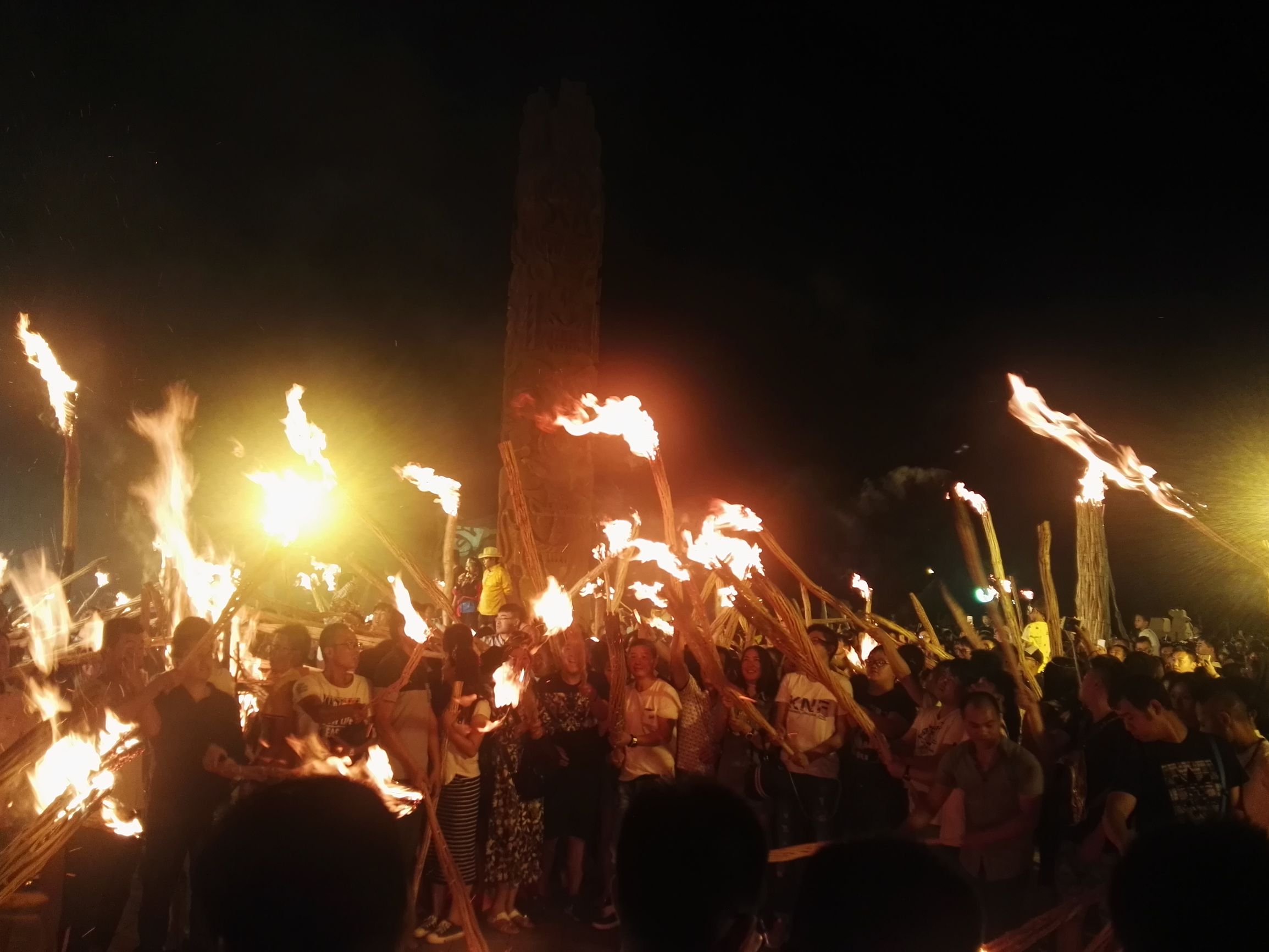 最正宗的火把节,火把节浓浓韵味的民族风情