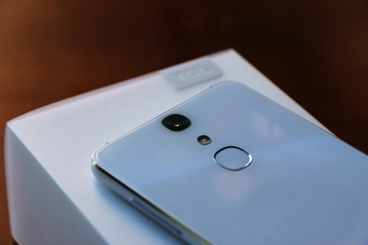 TCL寻找初现之美成都站开启为炎热的都市增添一点清凉