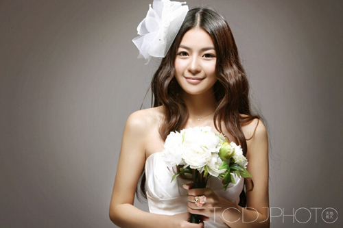 新娘妆安瓶什么牌子好,新娘妆什么牌子的粉底好用