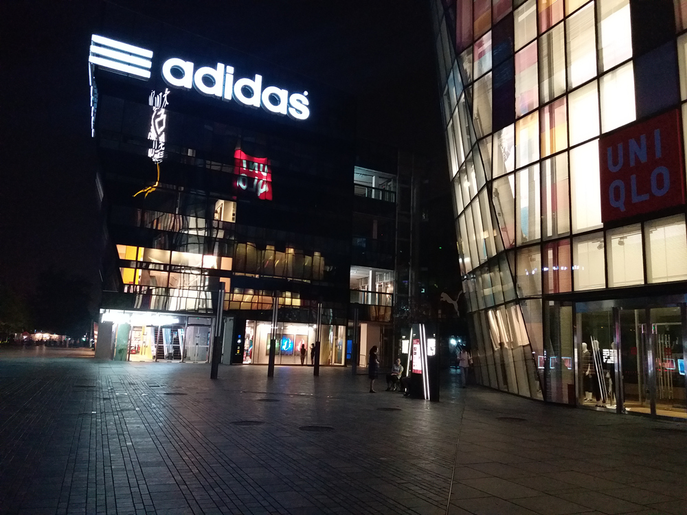 三星galaxyc7手机长什么样,三星galaxyc7白色