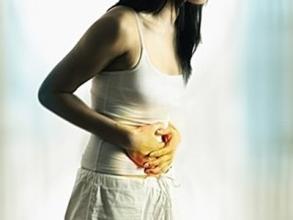 50岁阿姨大出血,60岁女人突然下身大量出血