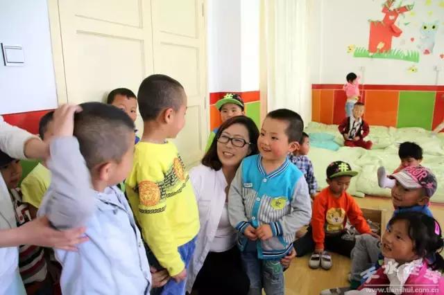 閲戝北闀囦紭璐ㄥ辜鍎垮洯,閲戝北闀囦腑蹇冨辜鍎垮洯