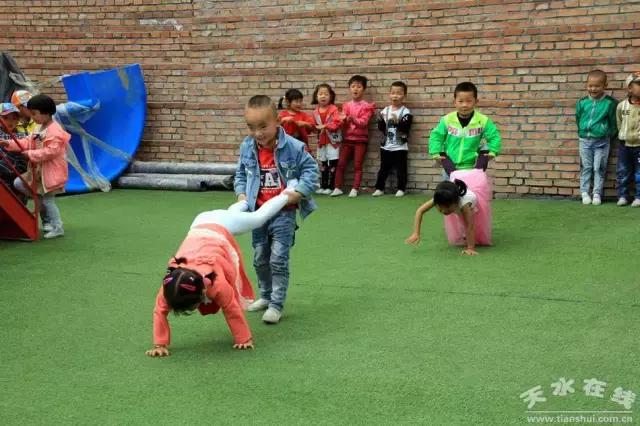 閲戝北闀囦紭璐ㄥ辜鍎垮洯,閲戝北闀囦腑蹇冨辜鍎垮洯