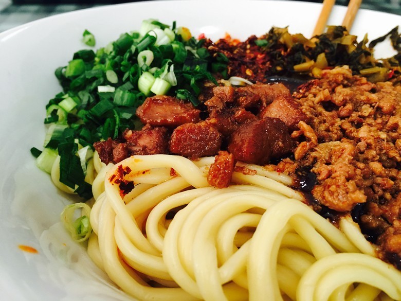 昆明最火网红卤面馆,昆明大观楼附近好吃卤面