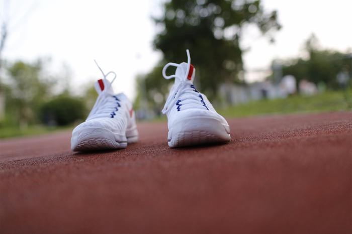 杜兰特球鞋kd9,杜兰特哪代战靴最好