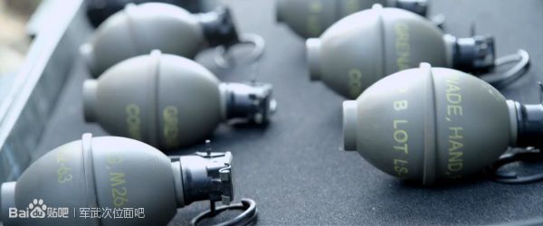 战争电影中的经典枪械,电影战狼中的一些枪械