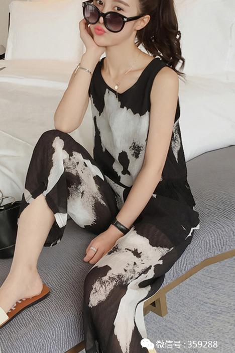 快来吧!和时尚达人们一起玩转这个清凉的夏天了