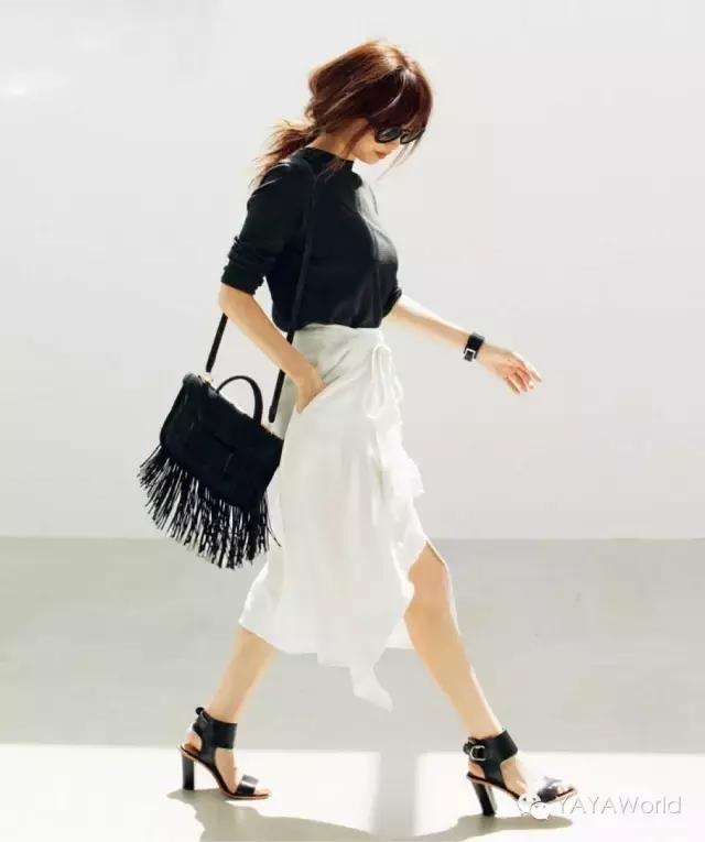 夏天白衣怎么搭配好看,简单的白衣服如何穿出高级感