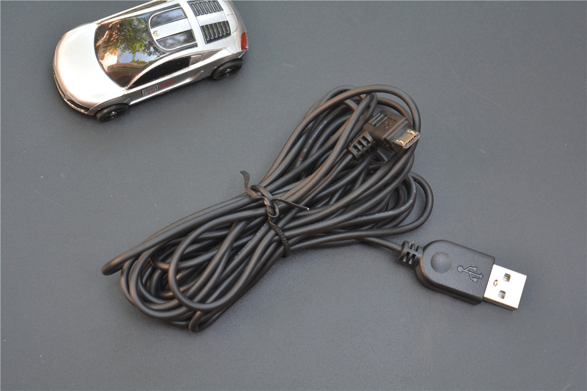 360行车记录仪有卡和无卡,360行车记录仪二代和一代的区别